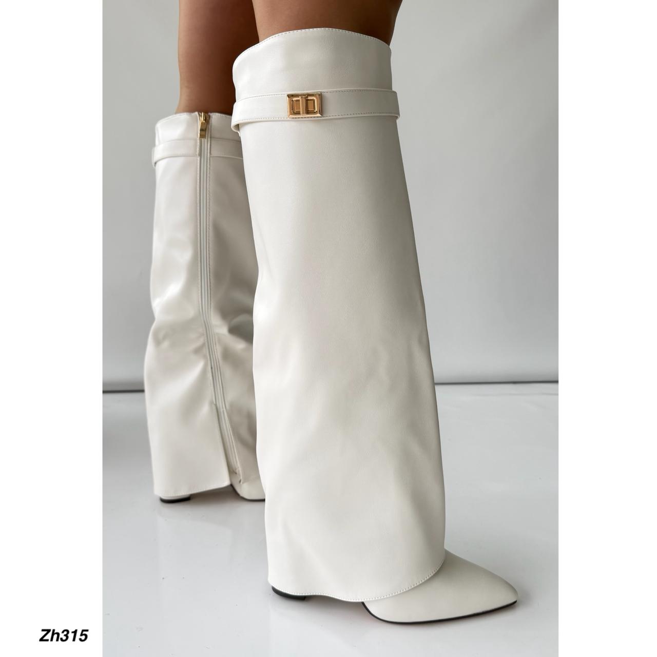 Bota caña alta blanco doblez detalle dorado tacon 11cm 52199 C-95